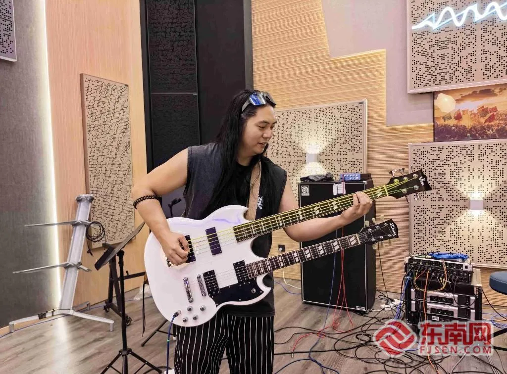 【跨海安家 逐梦八闽】①台湾泰雅族音乐人黄雅各:在福建实现梦想与团圆 - 配图5