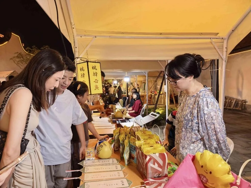 花神巡游、两岸市集、露天电影齐登场！中秋之夜闽台青年嘉年华邂逅福州上下杭 - 配图14