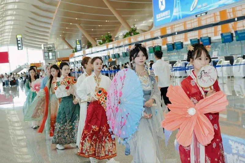 长乐机场双节上演闽都文化秀 打造 “空中文化会客厅”