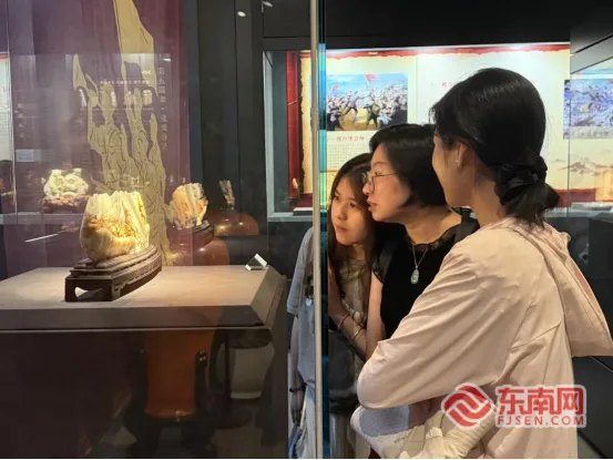 “我们的长征 永远在路上”——“有福之州 她有新声”纪念中国工农红军长征胜利90周年巾帼宣讲基层行活动在榕举办 - 配图2