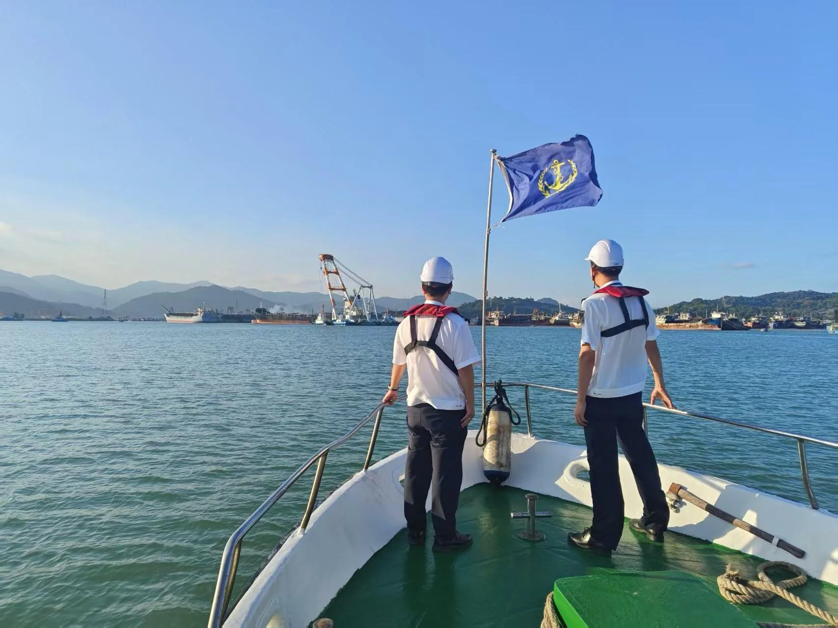 台风、寒潮大风叠加 福建沿海停航停工