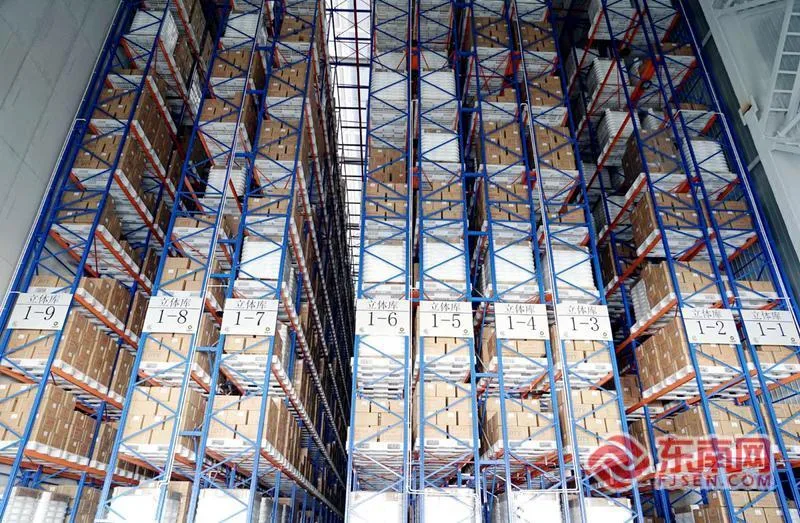 开局之年看中国·潮涌荆楚|一根丝“织”出产业新图景 - 配图2