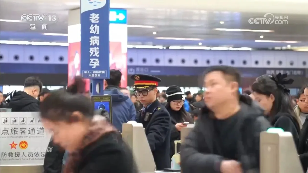 焦点访谈｜“走得了”更要“走得好” 暖心服务护航平安归途