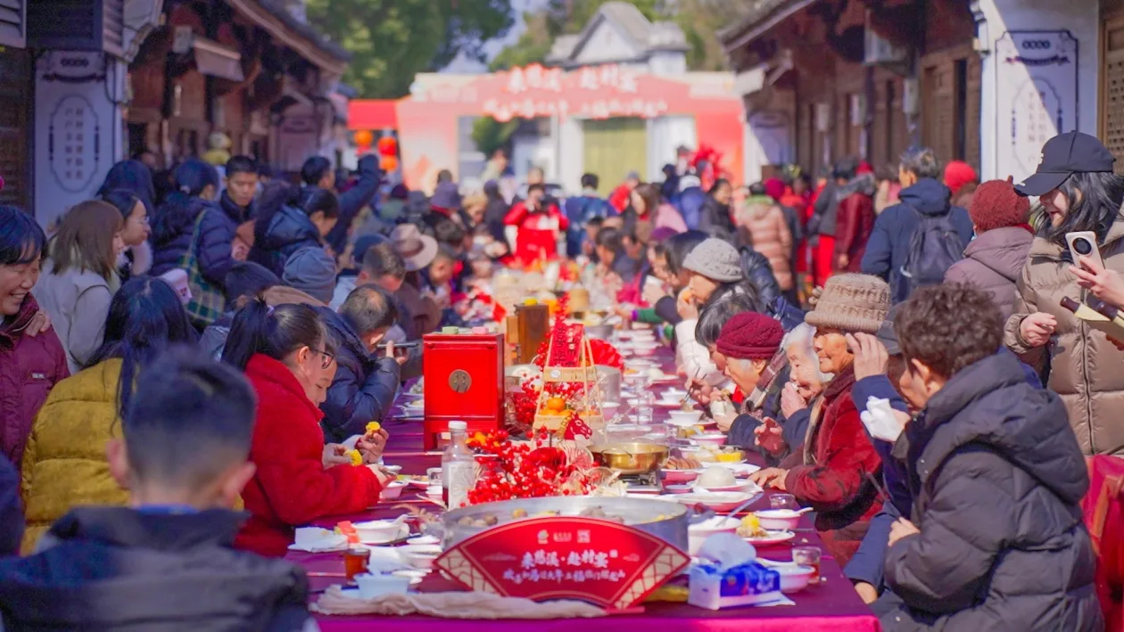 新春走基层丨“村宴+非遗”：舌尖上的年味，记忆里的乡愁
