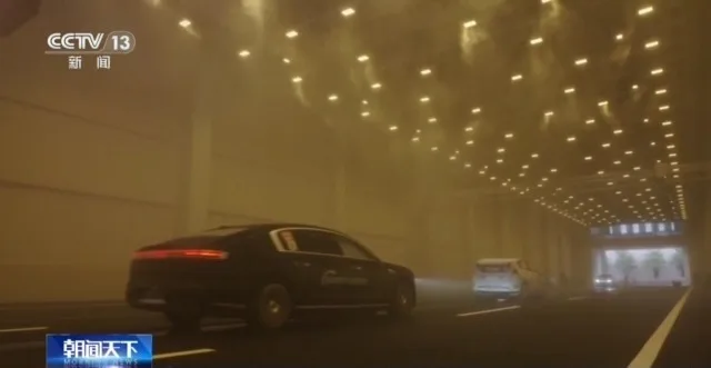 可模拟雾、雨、光等极限环境 全球首个智能驾驶实验室建成