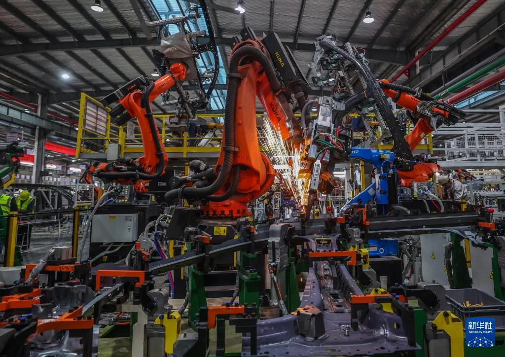 浙江金华：赶制订单忙