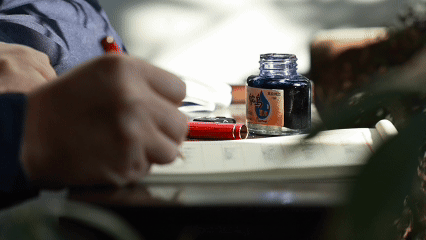 新华视点丨承岁月匠心 启时代新章——老字号的突围与新生