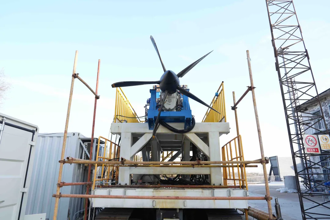 攻克关键技术！国内首次，整机性能达标