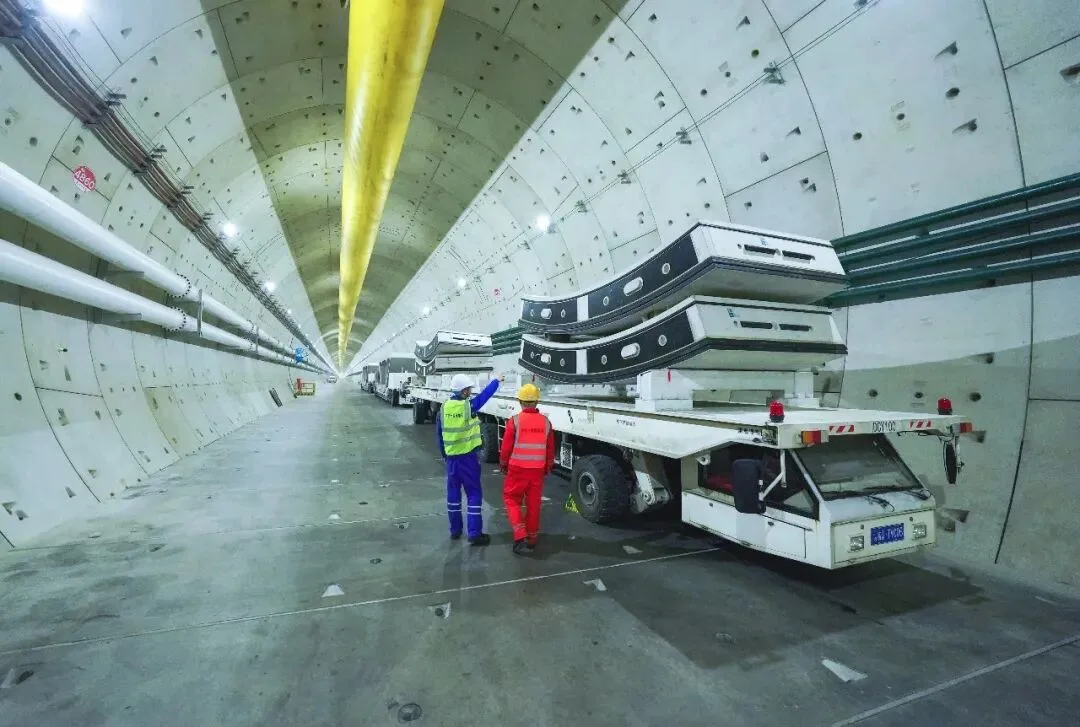 突破10000米！这条高铁隧道取得重要进展