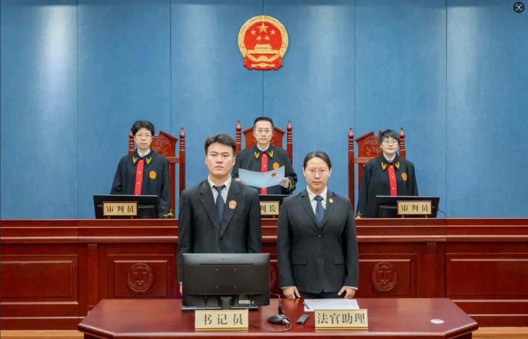 烟台高新区原管委会主任宫权受贿案，一审公开宣判