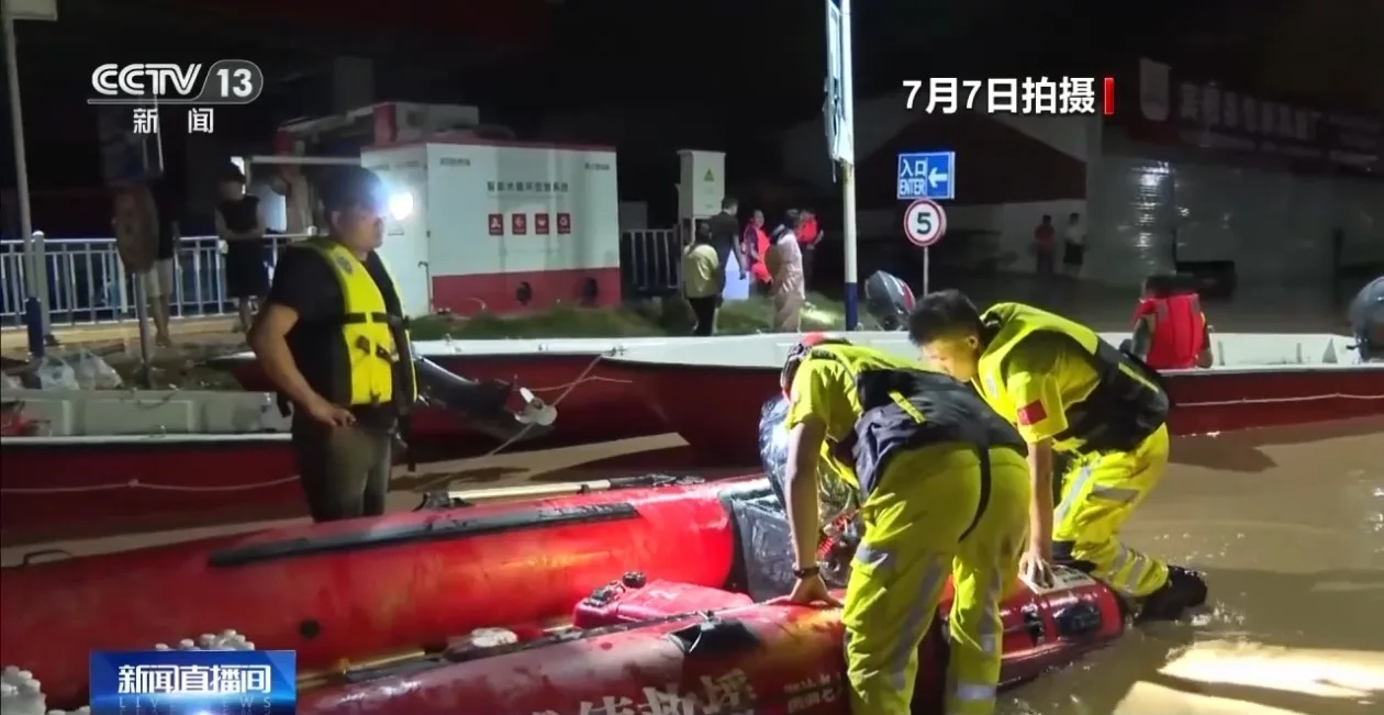 视频丨记者探访广西宾阳甘棠镇抢险救灾现场