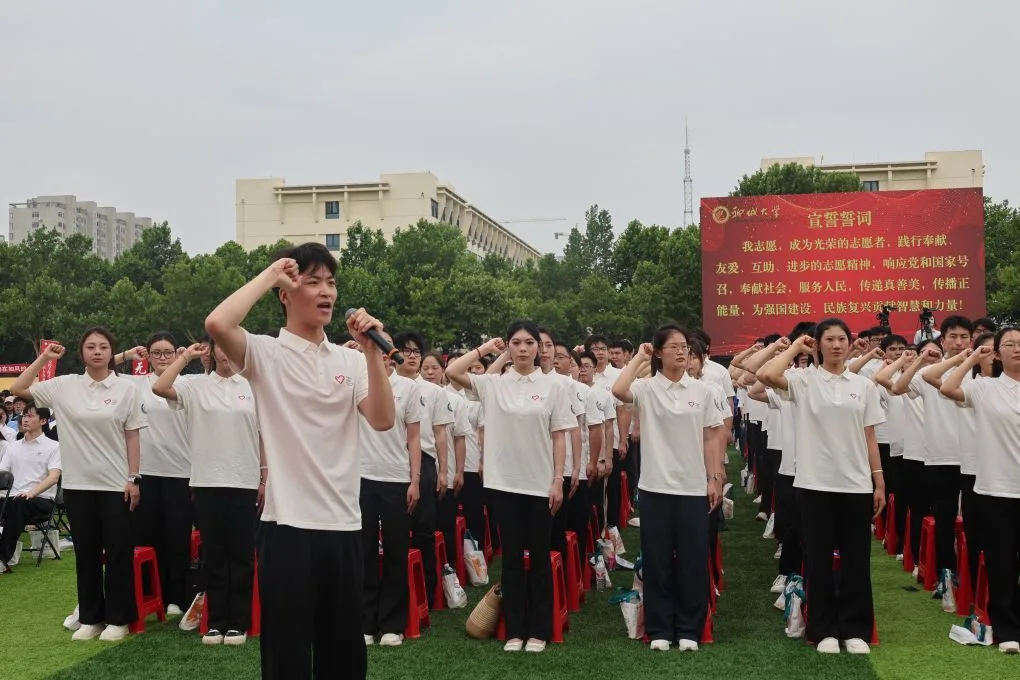 稳就业促就业丨奔赴西部，扎根基层——高校毕业生的青春选择