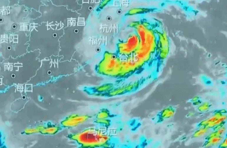 “白海豚”或成1951年来登陆我国最偏东、奔袭距离最远台风