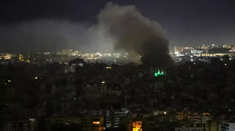 外媒：以军炸毁黎南部一桥梁，警告黎巴嫩将面临与加沙地带同等规模破坏