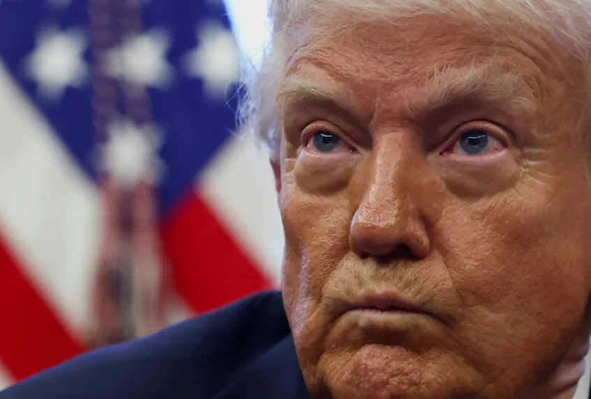 韩媒：特朗普再次点名韩国，施压拿出向霍尔木兹海峡派兵的诚意