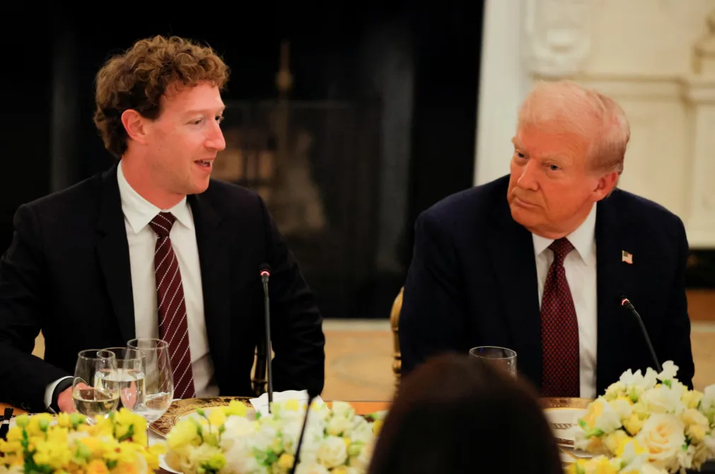 特朗普任命扎克伯格、黄仁勋等加入美总统科技顾问委员会，美媒发现：马斯克、奥尔特曼缺席