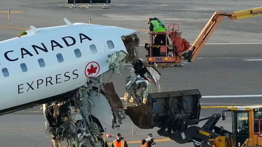 航班在美国发生事故后加拿大航空公司CEO仅用英语发表讲话，加总理批：我非常失望