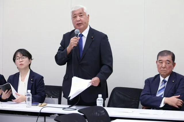 日籍人士被美制裁，日政府被批态度软弱，日本外相拒绝透露与美国交涉情况