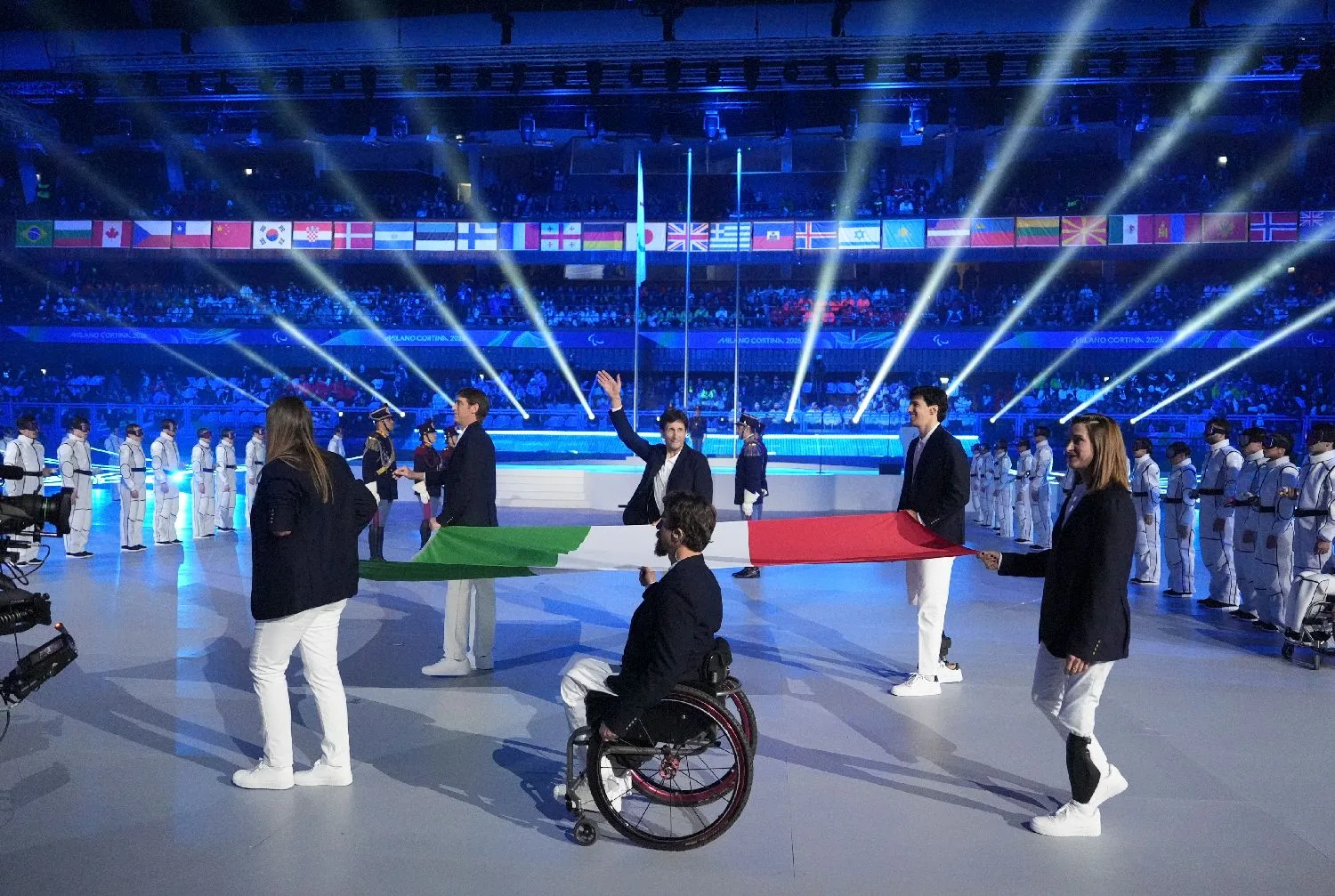 米兰-科尔蒂纳冬残奥会闭幕式举行