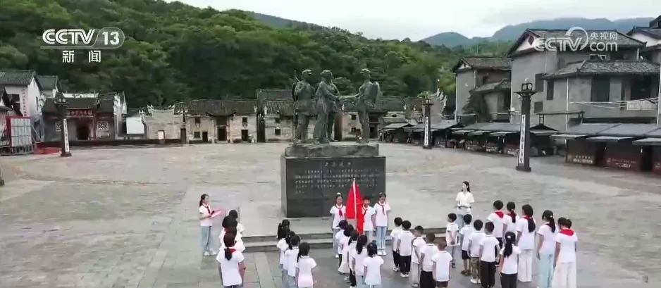 红色研学、劳动体验……各地中小学开展丰富多彩的少先队主题实践活动