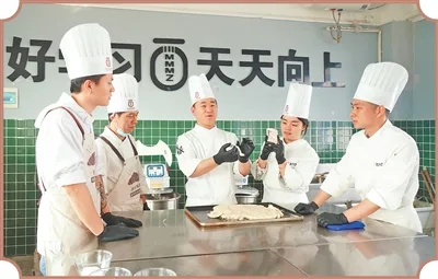 烘焙+文旅，“中式糕点之乡”出圈成长（探访）