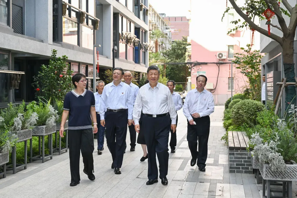 【学习小组】习近平在上海考察