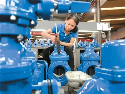 上半年工业企业利润增长18.7%（锐财经·年中经济观察⑪） - 配图2