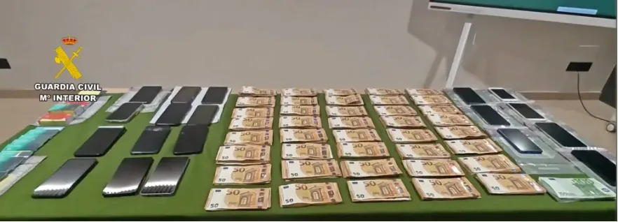 【欧浪】西班牙侦破庞大的冒充银行集团  活跃全国诈骗超百万欧元