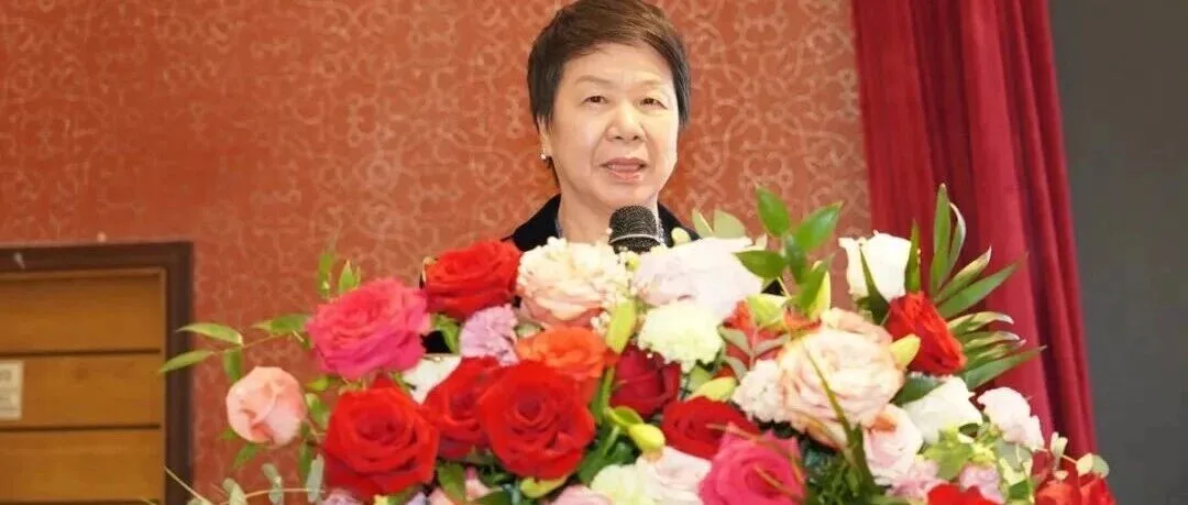 热烈祝贺陈小微蝉联会长  意大利中文学校联合总会换届庆典暨第一届欧洲中华文化知识竞赛启动仪式在米兰举行