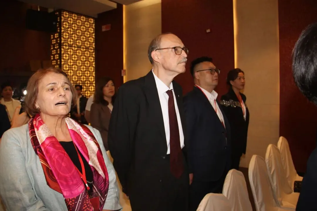 热烈祝贺陈小微蝉联会长  意大利中文学校联合总会换届庆典暨第一届欧洲中华文化知识竞赛启动仪式在米兰举行 - 配图40