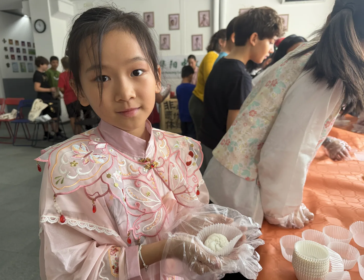月圆米兰 · 中意同辉 II 米兰华阳中文学校 联合 米兰大学孔子学院、米兰国立高中Ilaria Alpi 成功举办中秋游园会 - 配图4