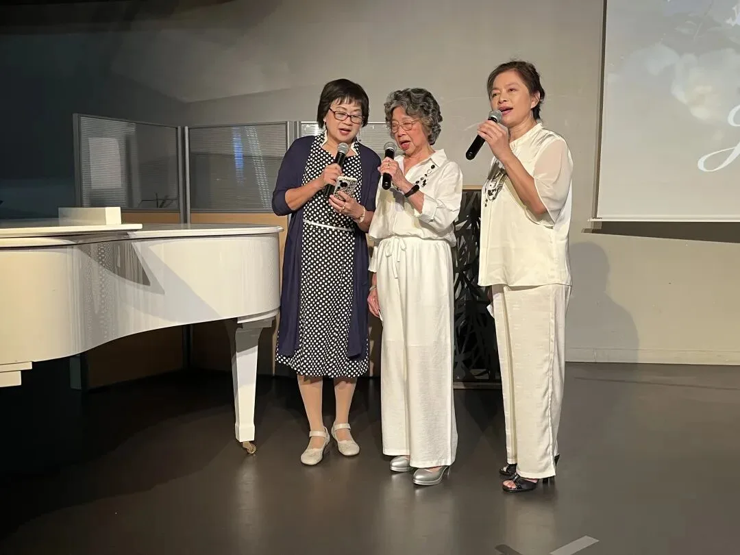 月圆巴黎，歌声连中法——巴黎知音合唱团举行中秋·国庆音乐会 - 配图23