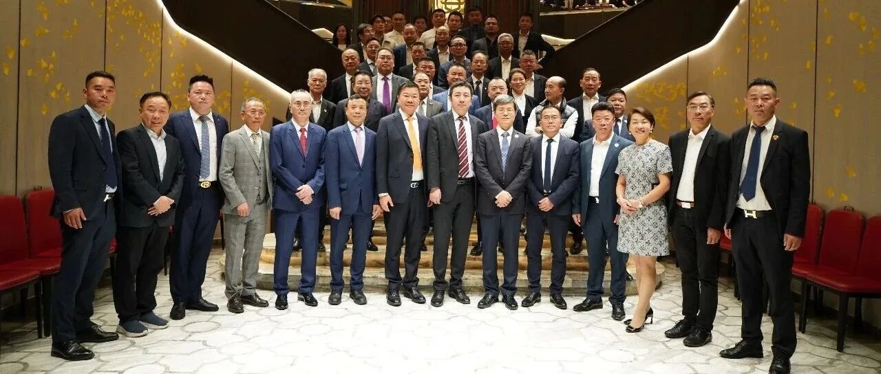 欧洲华商理事会巴黎举行重启仪式