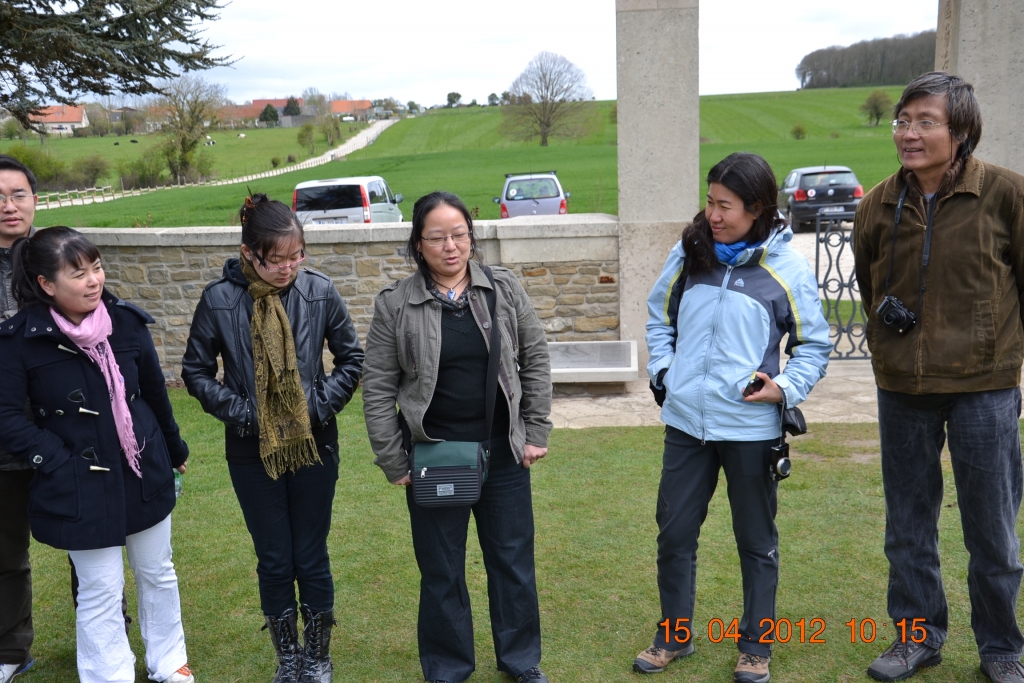 Yizhan-saomu-2012-jieyou-3.jpg
